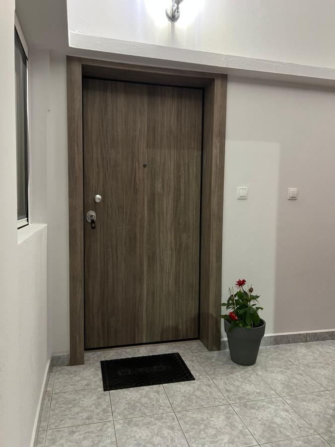Nicolas Nea Michaniona Exterior photo